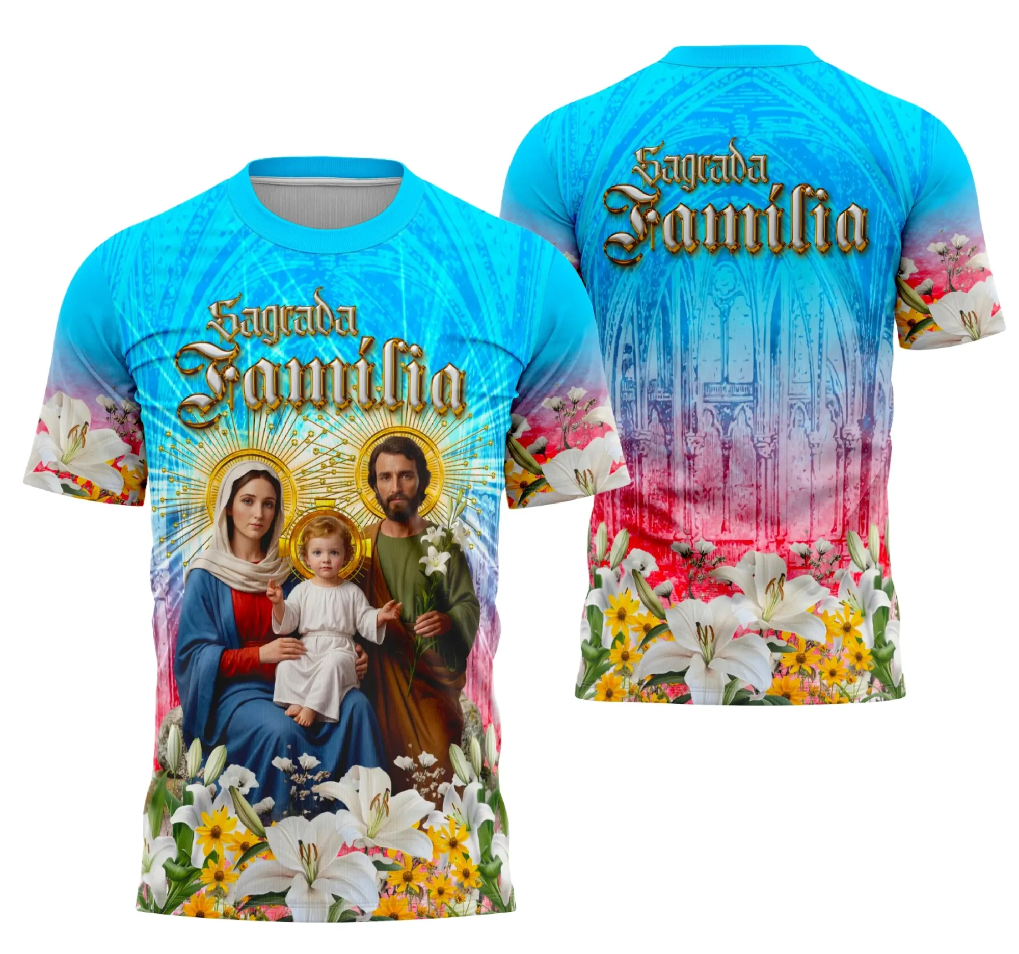 Camiseta unissex branca com logo no peito e estampa grande nas costas da Sagrada Família, ideal para devotos e admiradores, confortável e estilosa para o dia a dia.