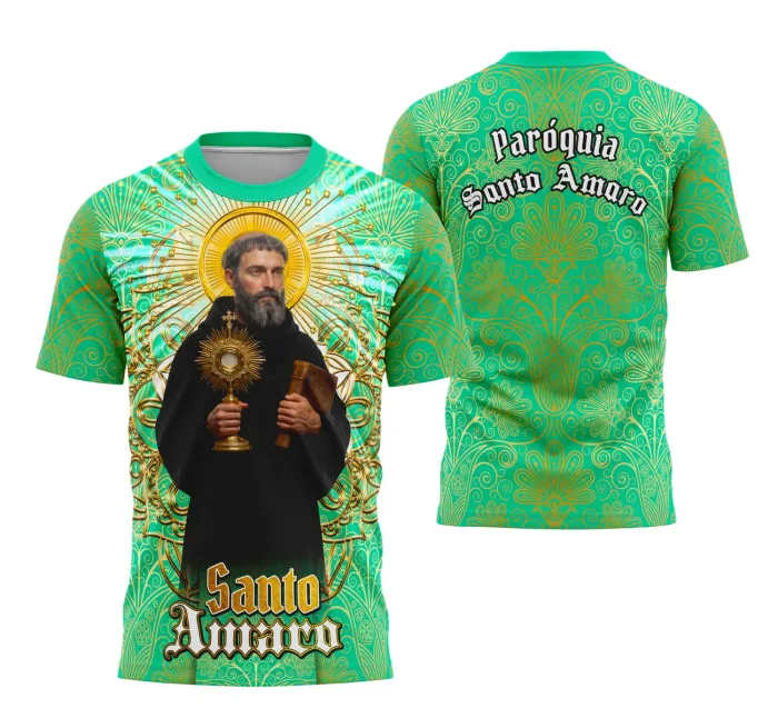 Camiseta unissex branca com logo no peito e estampa grande nas costas de símbolos religiosos relacionados a Santo Amaro, modelo 2, perfeita para quem busca fé e estilo.