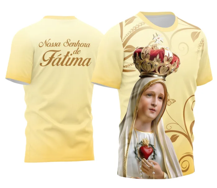 Camiseta unissex branca com logo no peito e estampa grande nas costas devocional de Nossa Senhora de Fátima, perfeita para expressar fé com estilo e conforto.