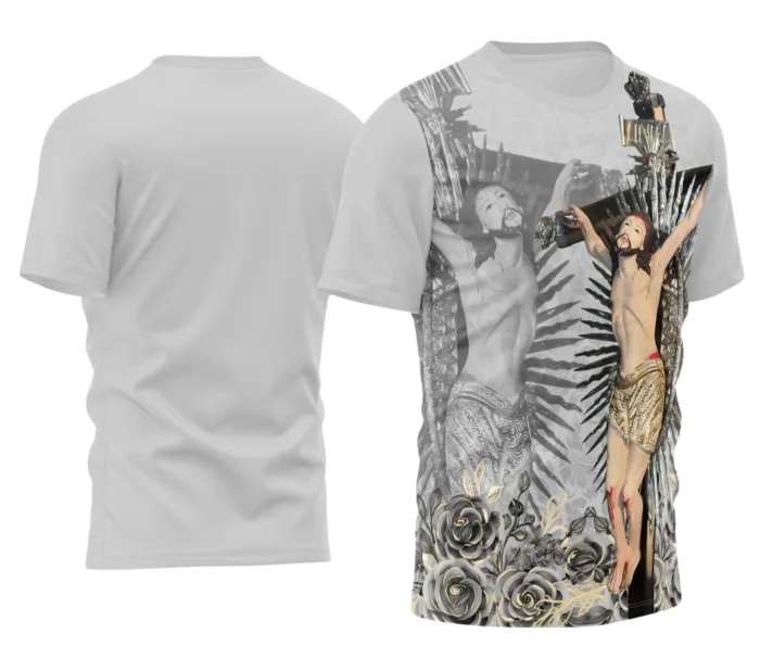 Camiseta unissex preta com logo no peito e estampa grande nas costas do Bom Jesus da Lapa, destacando o tema religioso de fé e devoção, ideal para quem busca estilo e significado na roupa.