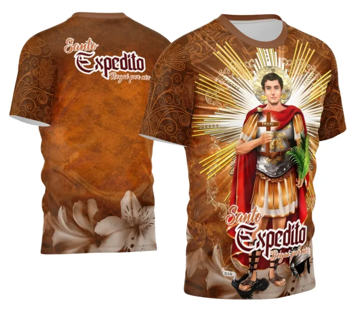 Camiseta unissex preta com logo no peito e estampa grande nas costas mostrando tema de Fé e Proteção 2026 com Santo Expedito, ideal para quem busca conforto e estilo espiritual.