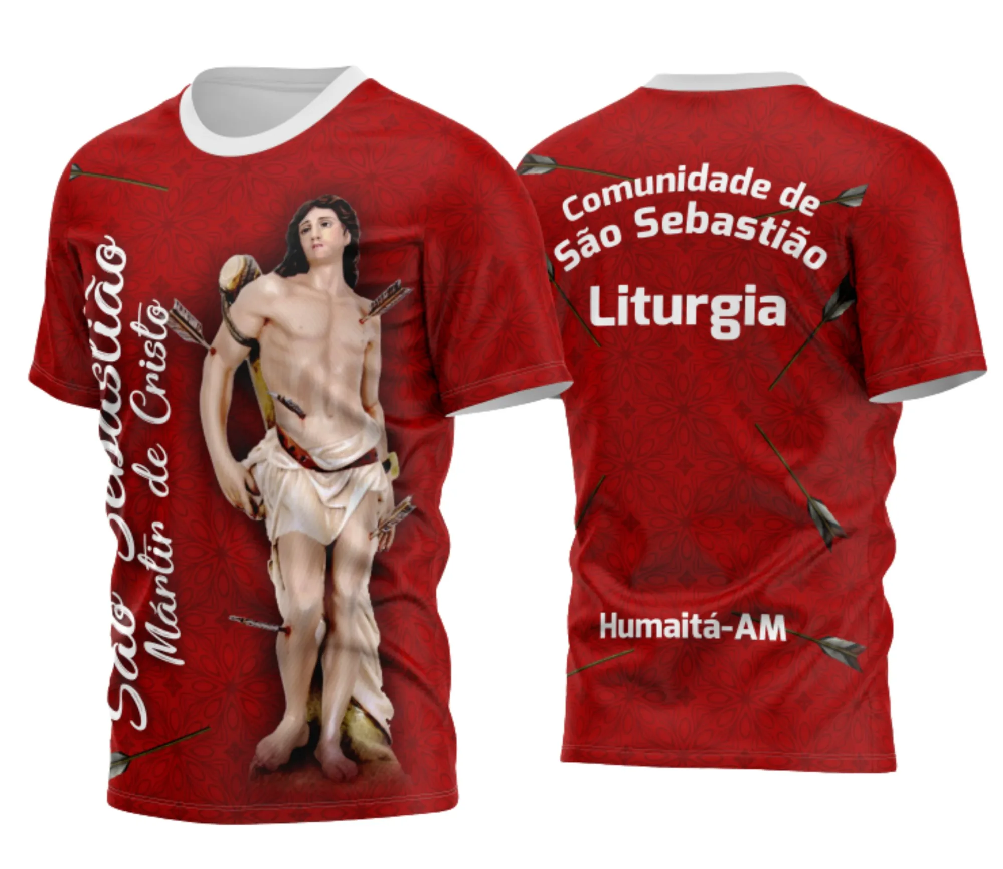 Camiseta unissex branca com logo no peito e estampa grande nas costas, tema São Sebastião Espírito e Tradição, visual marcante para ocasiões religiosas e culturais.