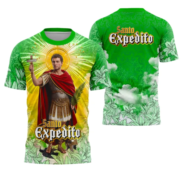 Camiseta unissex preta com logo no peito e grande estampa nas costas, tema Santo Expedito da Religião, ideal para admiradores da fé cristã.